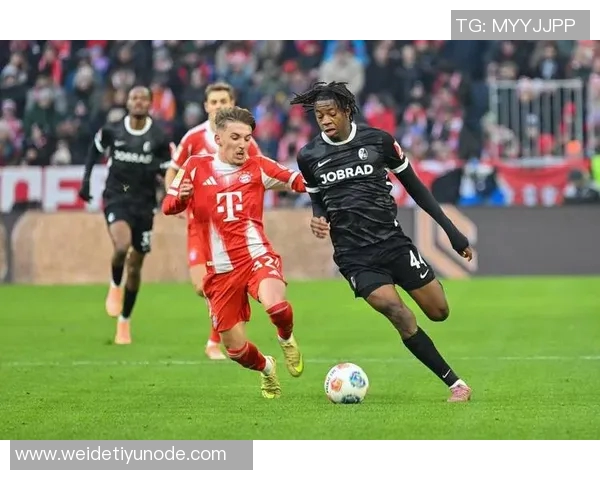 法尔克透露拜仁冬窗计划出售博伊并不再引援后防线多人复出 法尔克透露拜仁冬窗计划出售博伊并不再引援后防线多人复出