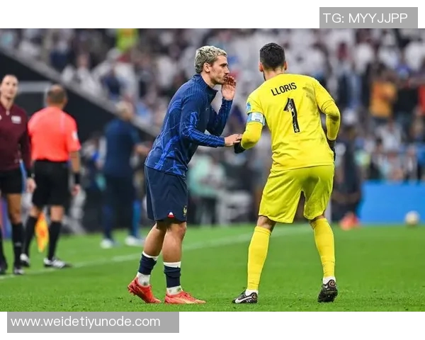 罗滕力挺本泽马和格列兹曼重返国家队两位名宿却持反对意见